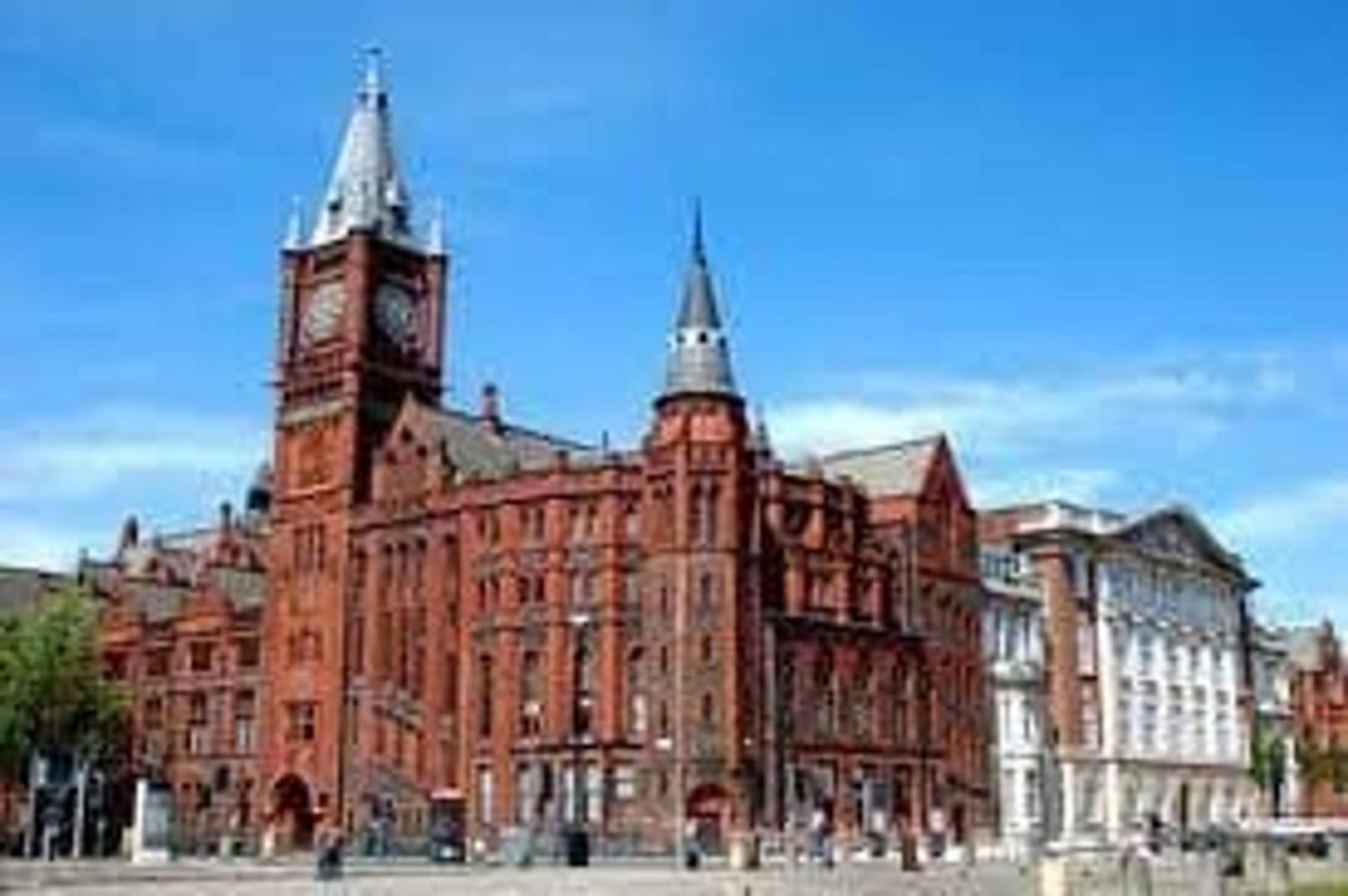 Apartment Centre Vintage Theme Guest Free Parkin Liverpool